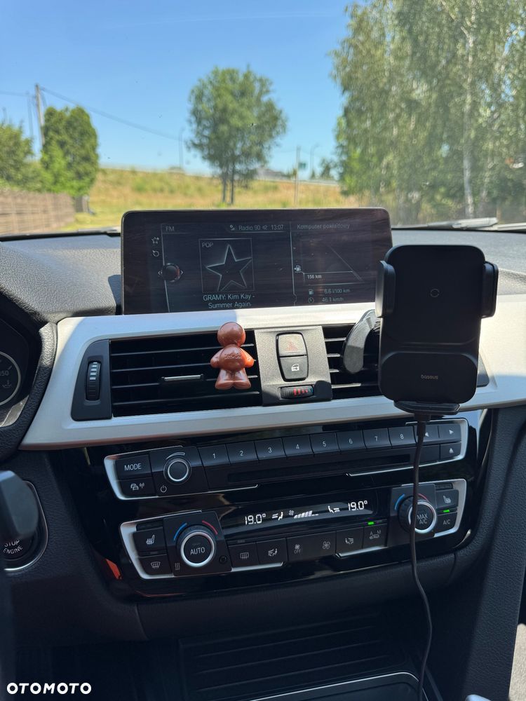 BMW Seria 3 320d - 8