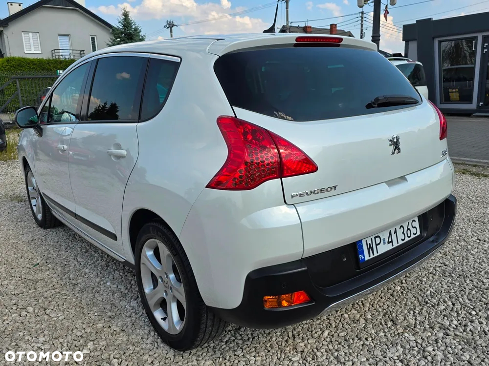 Peugeot 3008 HDi 160 Automatik Allure - 8