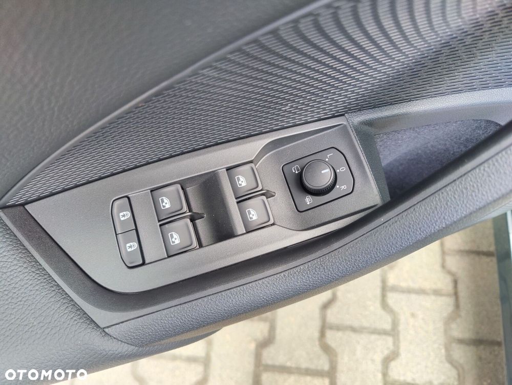 Skoda Octavia 2.0 TSI Sportline 4x4 DSG - 11