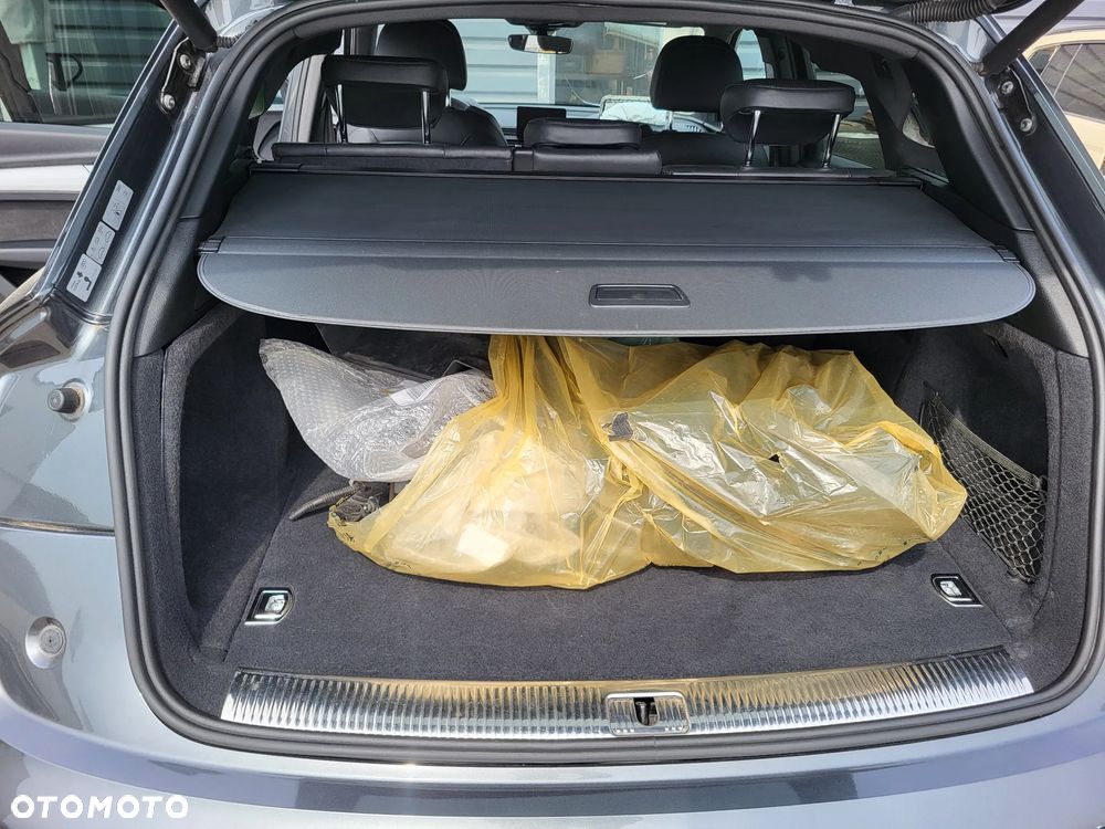 Audi Q5 55 TFSIe quattro S tronic S line - 18