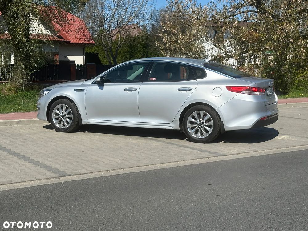 Kia Optima 1.7 CRDI L - 4