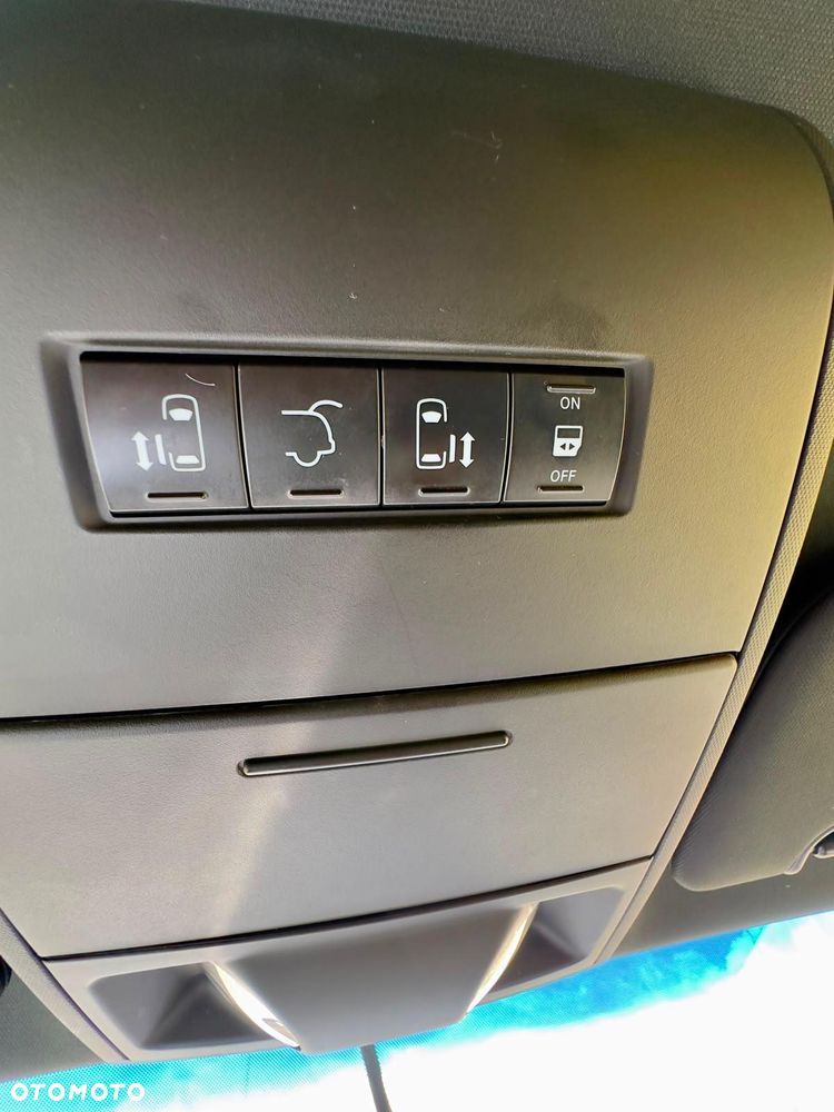 Dodge Grand Caravan 3.6 R/T - 25