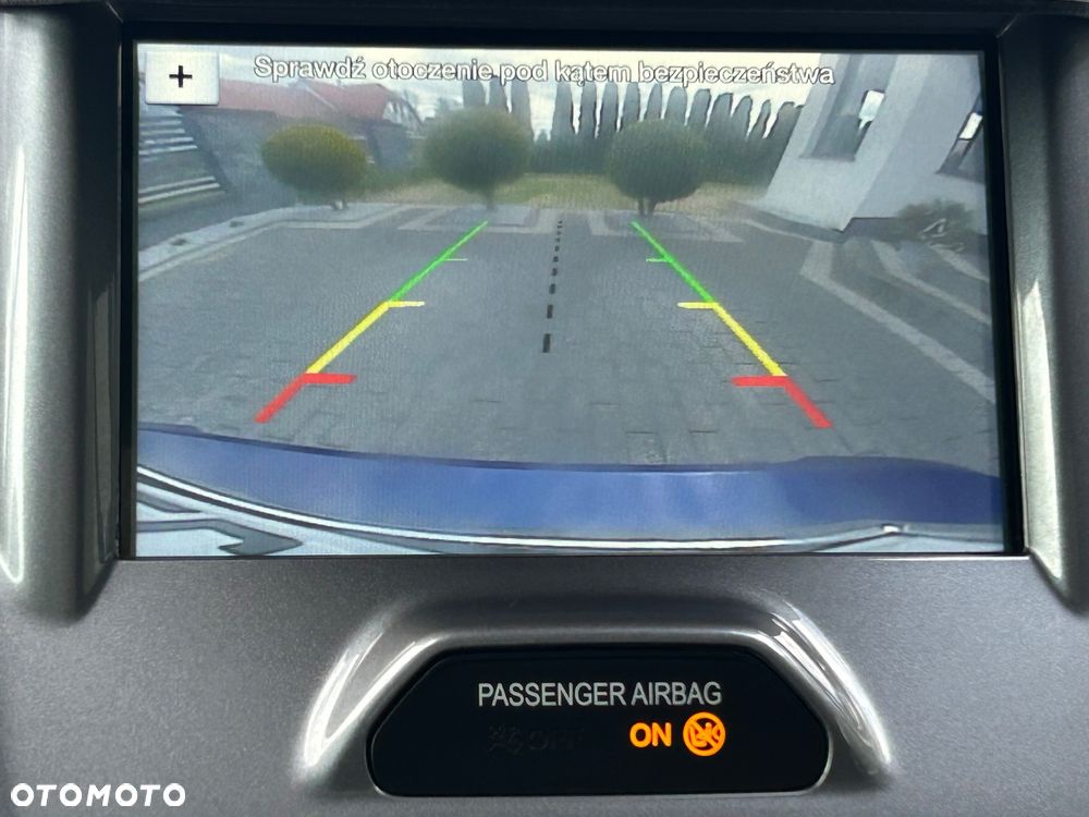 Ford Tourneo Connect 1.0 EcoBoost Start-Stop Titanium - 33