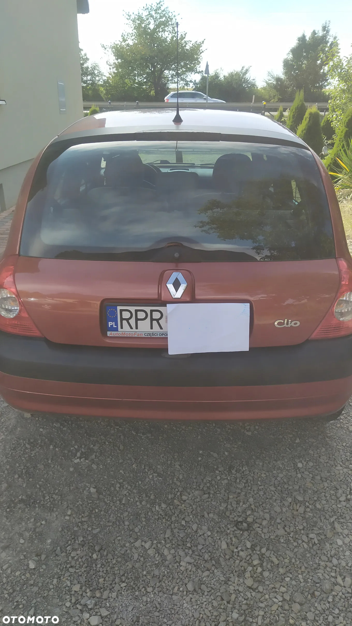 Renault Clio - 2