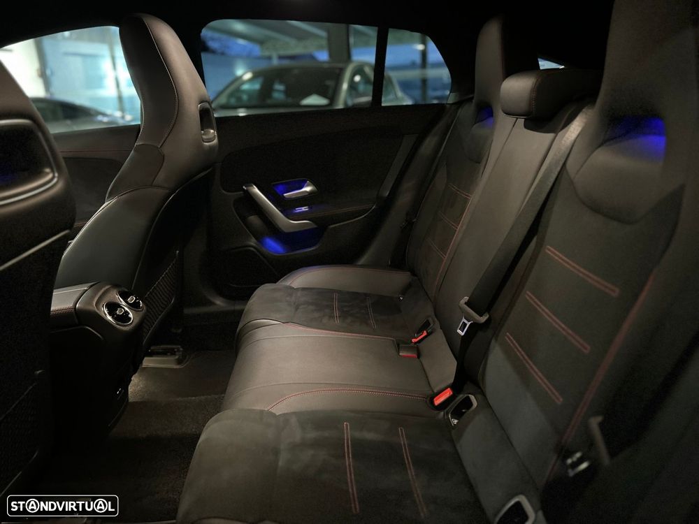 Mercedes-Benz CLA 200 d Shooting Brake AMG Line Aut. - 12