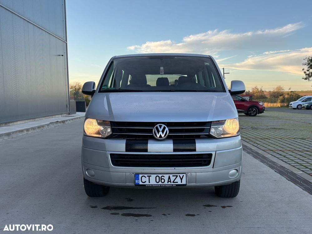 Volkswagen Caravelle - 12