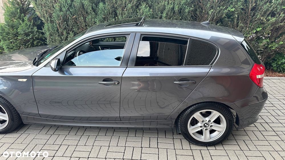 BMW Seria 1 120d DPF - 2