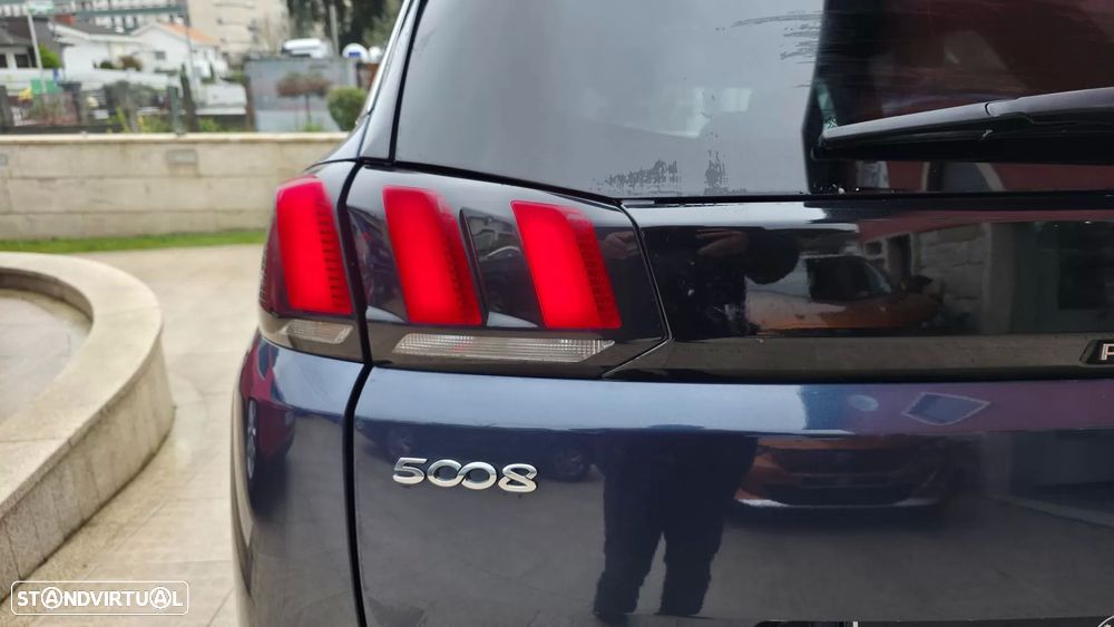 Peugeot 5008 1.2 PureTech Allure EAT8 - 30