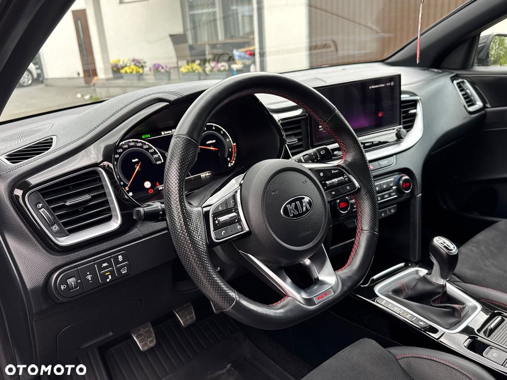 Kia ProCeed 1.6 T-GDI OPF GT - 40