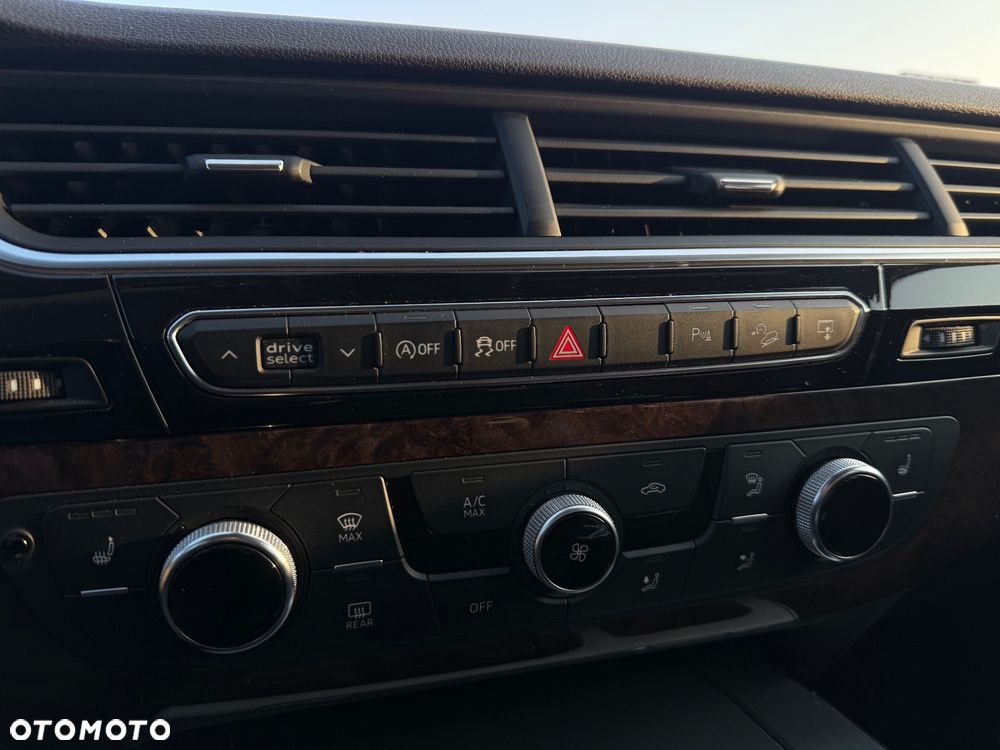 Audi Q7 3.0 TDI Quattro Tiptronic - 26