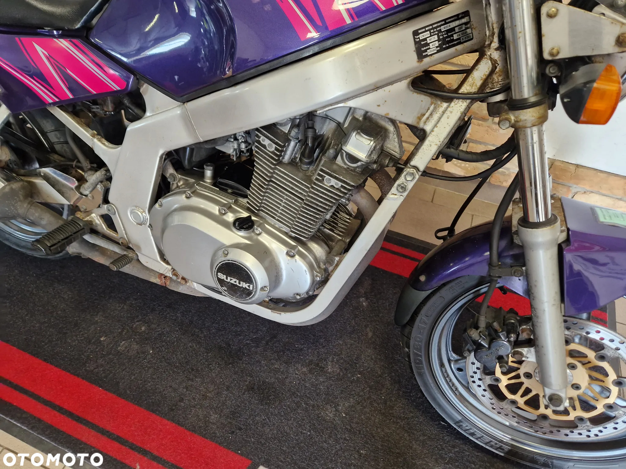 Suzuki GS - 23