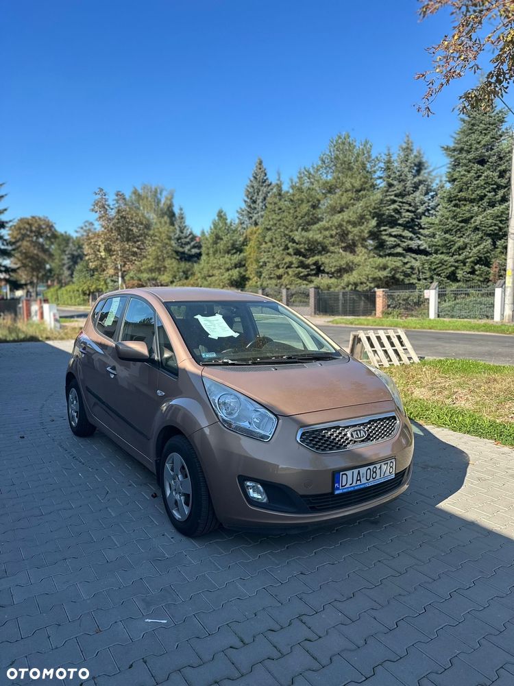 Kia Venga 1.6 CRDi M - 2