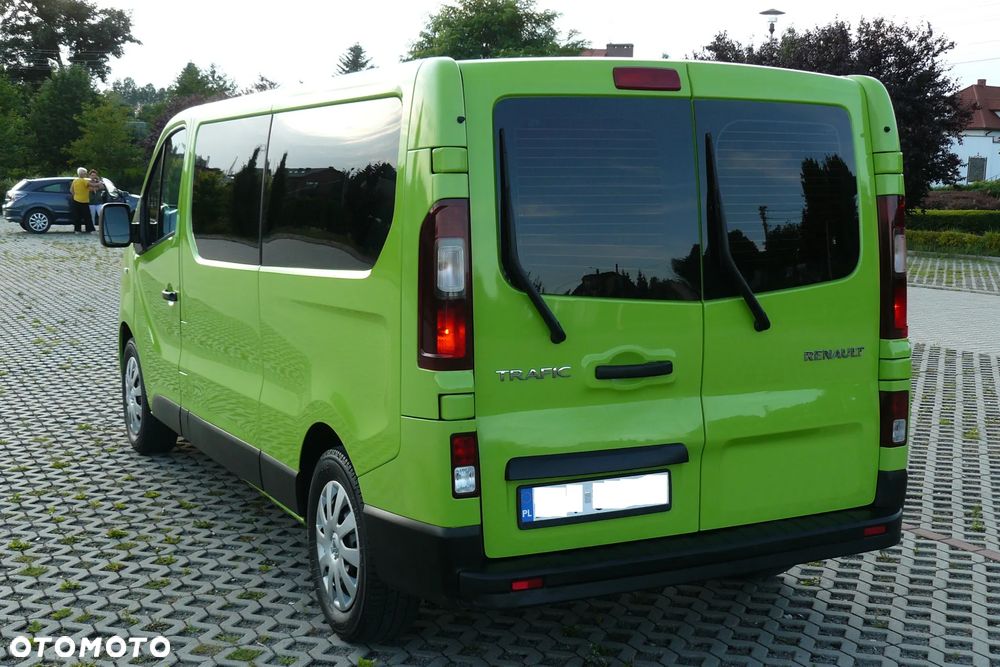 Renault Trafic Passenger 2,8t Pack Clim - 28