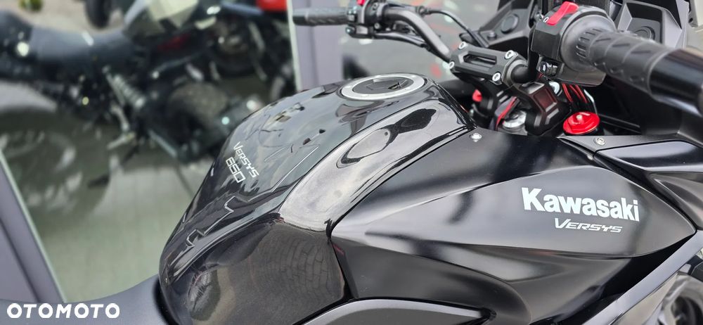Kawasaki Versys 650 - 12