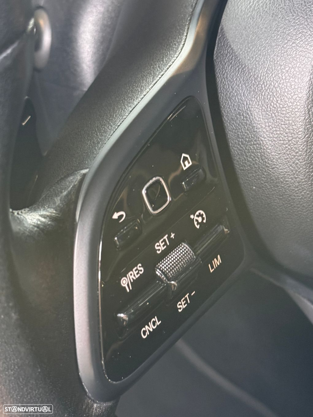 Mercedes-Benz A 180 d Progressive Aut. - 29