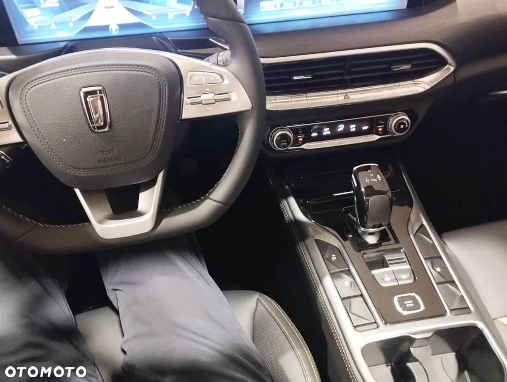 Bestune T77 1.5T Business DCT - 21