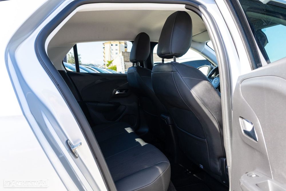Opel Corsa-e 50 kWh Edition — fotografia 14
