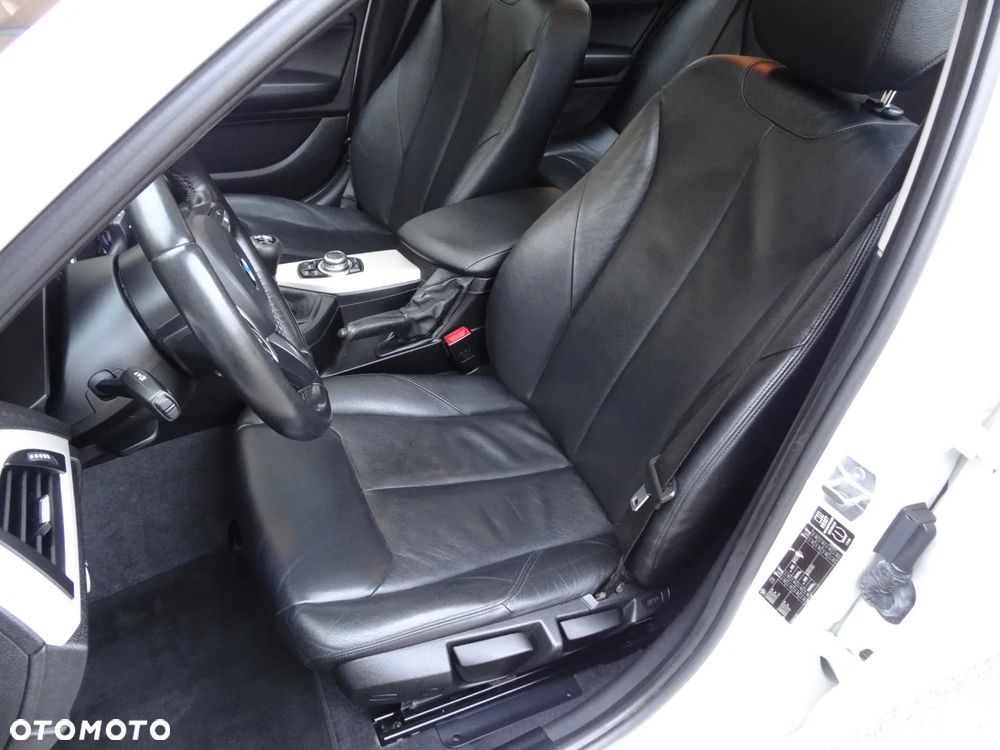 BMW Seria 1 116d DPF Edition Sport - 22