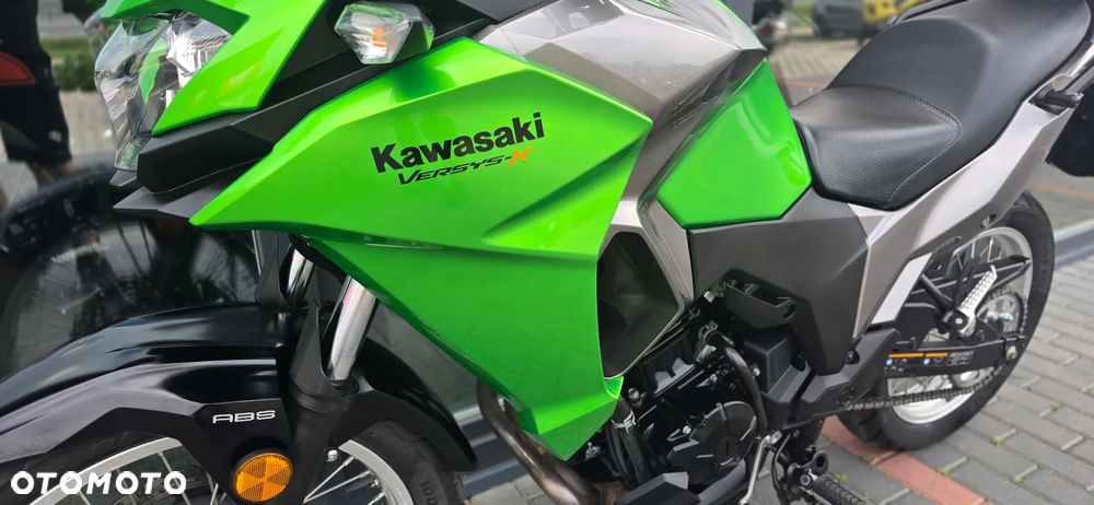 Kawasaki Versys-X 300 - 30