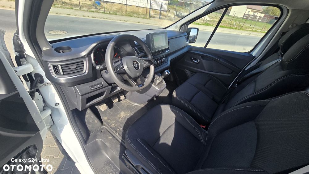 Renault TRAFIC - 27