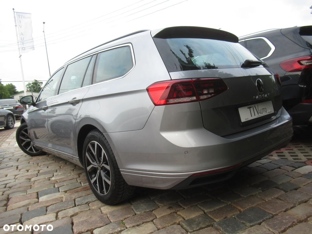 Volkswagen Passat 1.5 TSI EVO Business DSG - 4