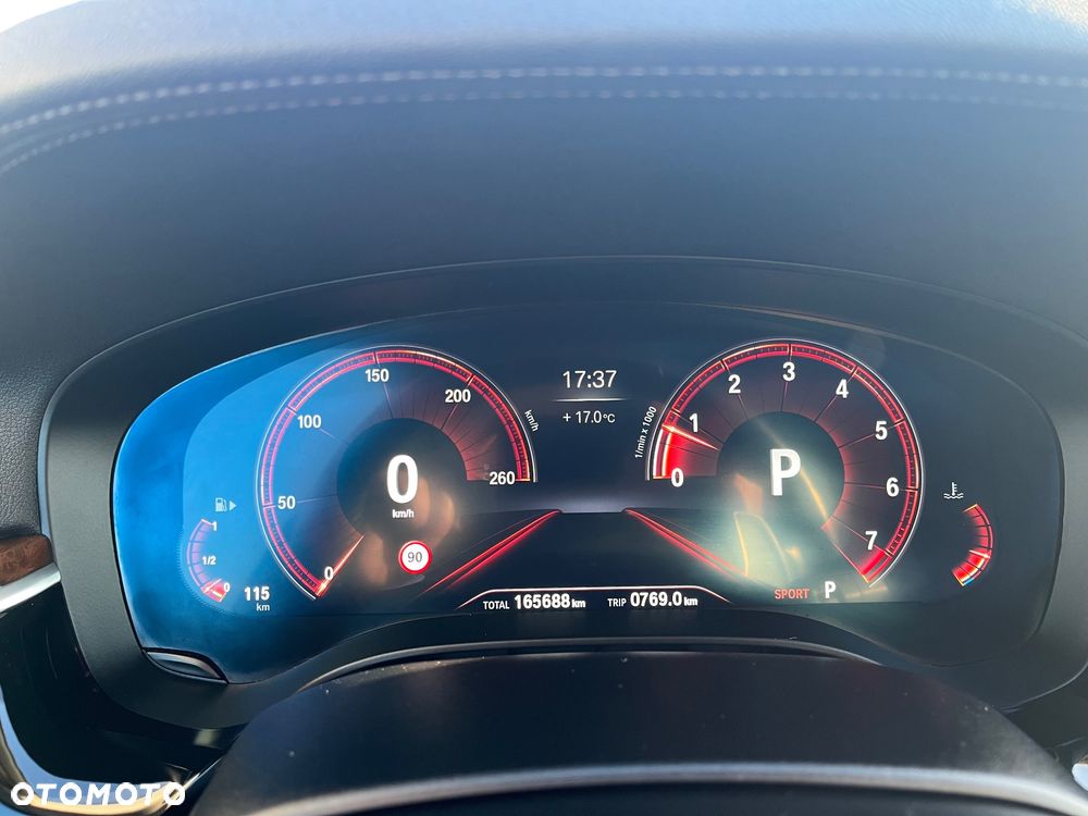 BMW Seria 5 540i xDrive GPF Luxury Line - 20