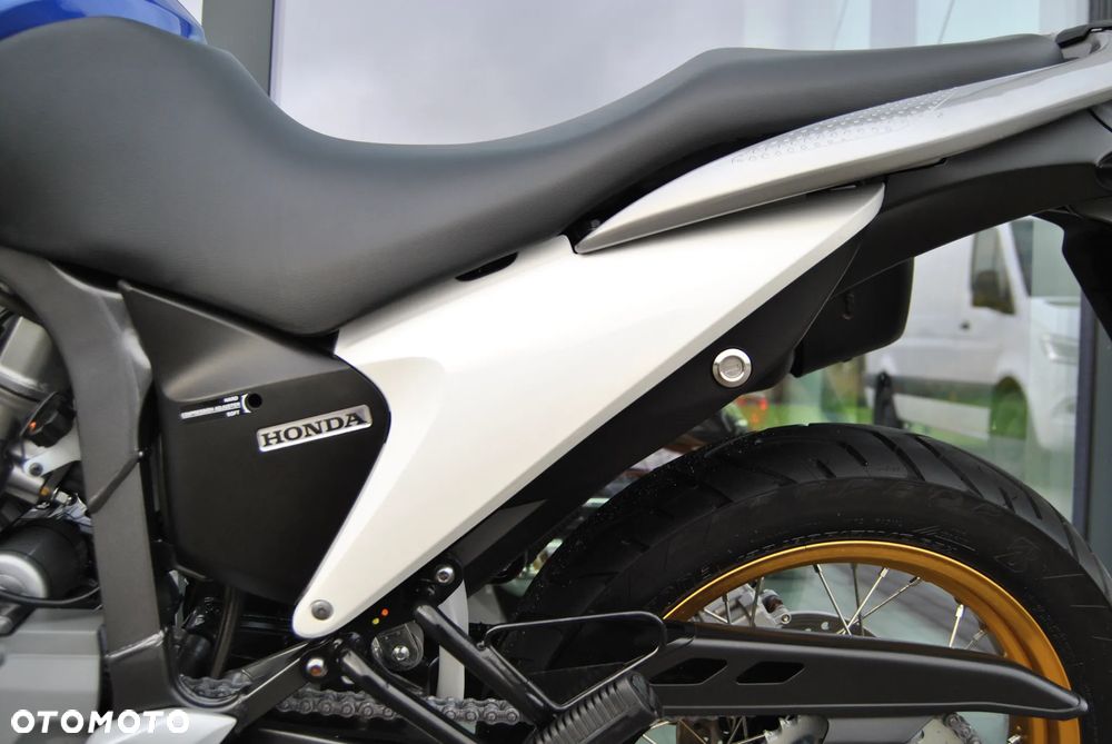 Honda Transalp - 16
