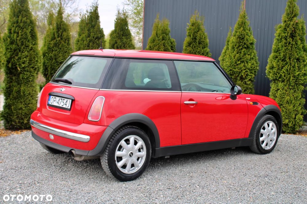 MINI ONE Standard - 16