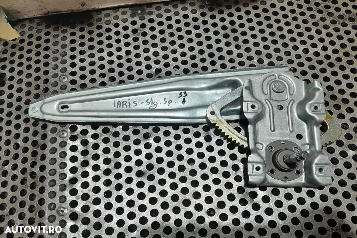 Macara geam spate stanga manuala Toyota Yaris XP130 [2011 - 2014] Hat - 1