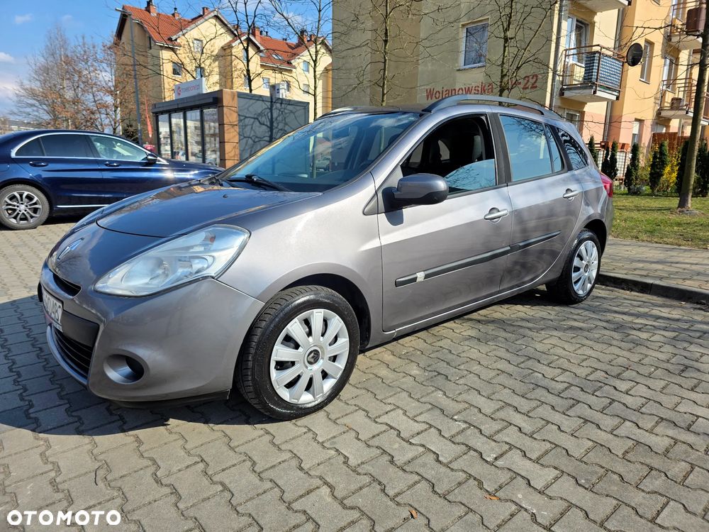 Renault Clio - 1