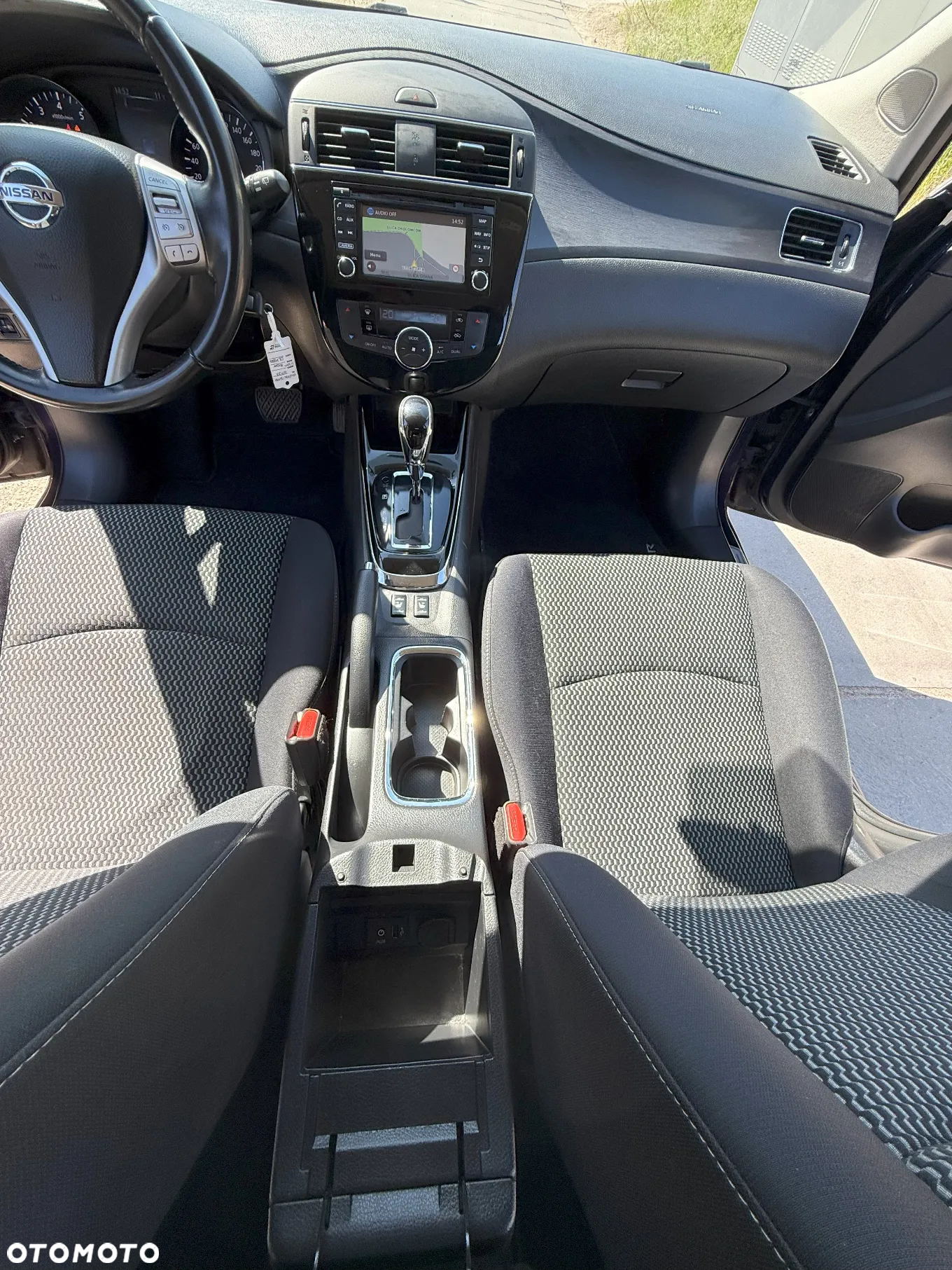 Nissan Pulsar 1.2 DIG-T Xtronic N-Connecta - 18