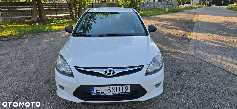 Hyundai i30 1.4 Classic + - 27