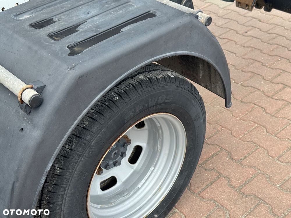 Iveco 35C16 - 16