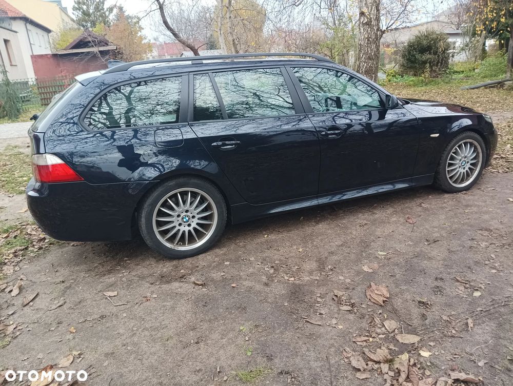 BMW Seria 5 530d Touring - 13