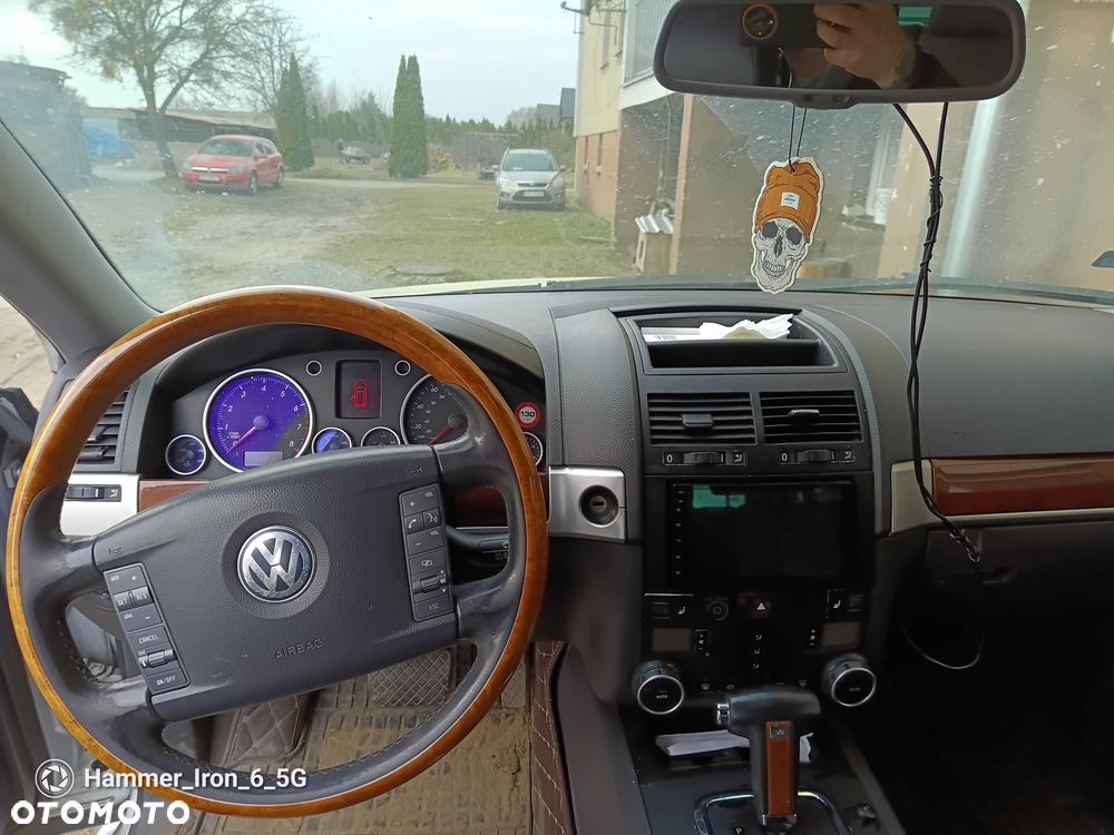 Volkswagen Touareg - 5