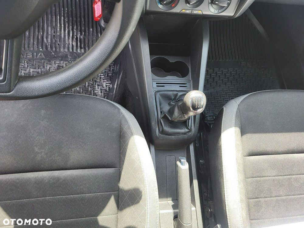 Skoda Fabia - 17