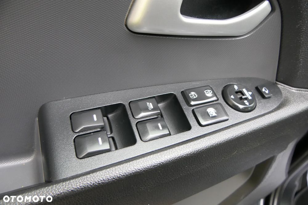 Kia Sportage 1.6 GDI L 2WD - 28