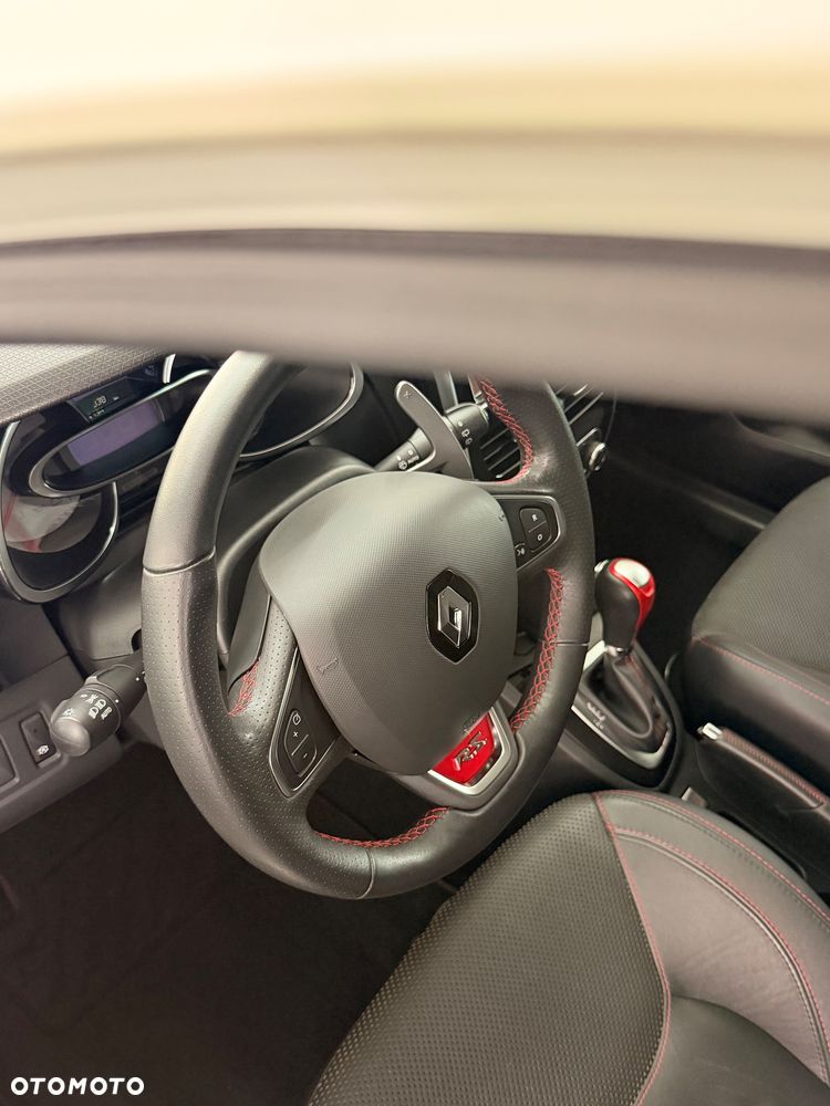 Renault Clio - 27