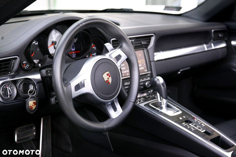 Porsche 911 - 13