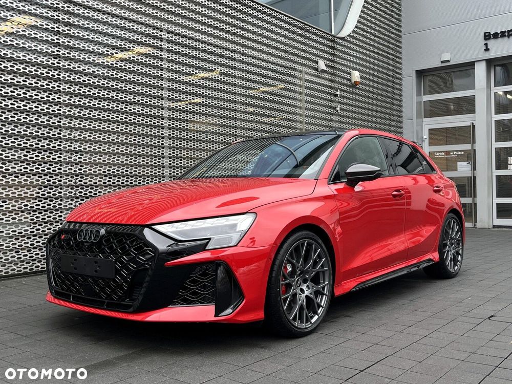 Audi RS3 Sportback - 11