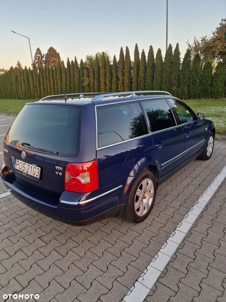 Volkswagen Passat 2.5 TDI Comfortline - 3