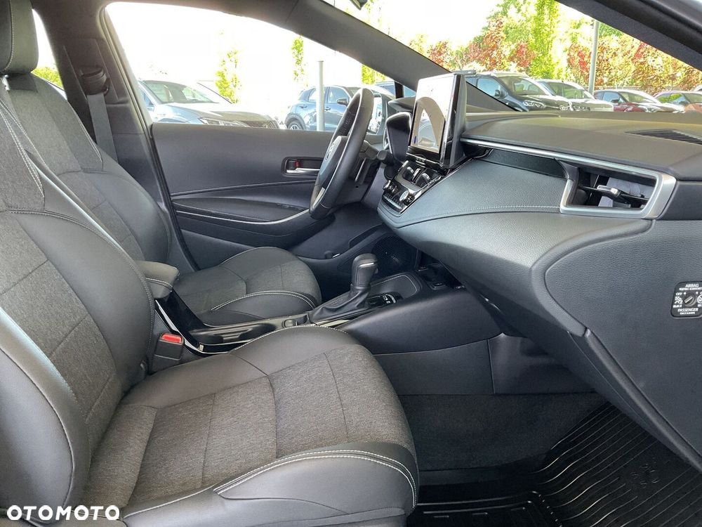 Toyota Corolla 2.0 Hybrid Style - 13