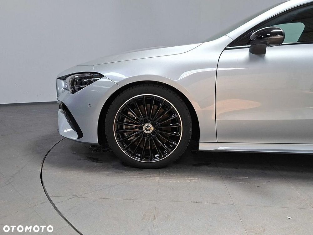Mercedes-Benz CLA - 8