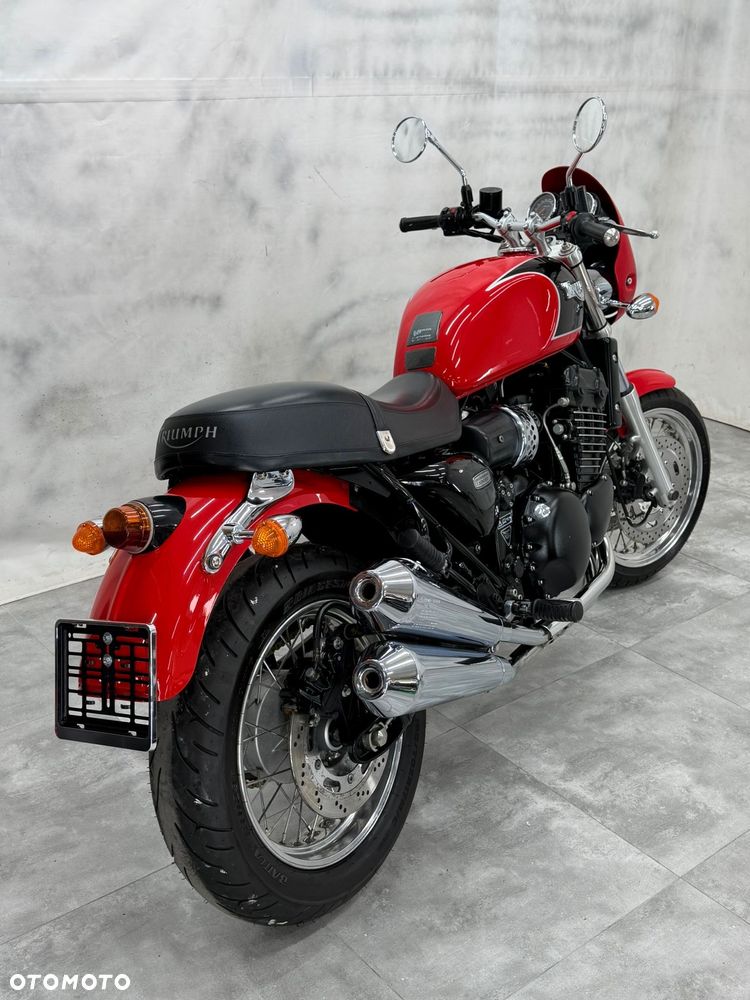 Triumph Thunderbird - 8