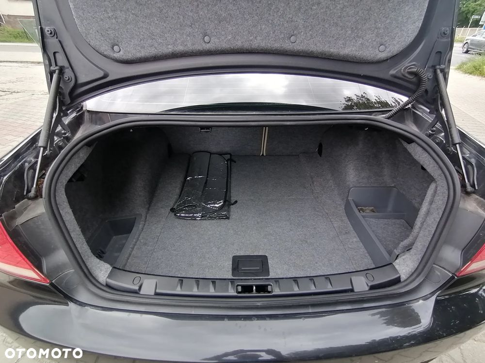 BMW Seria 3 320d Coupe - 29