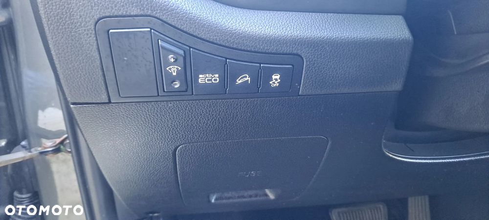 Kia Sportage 2,0 CRDI AWD Spirit - 7