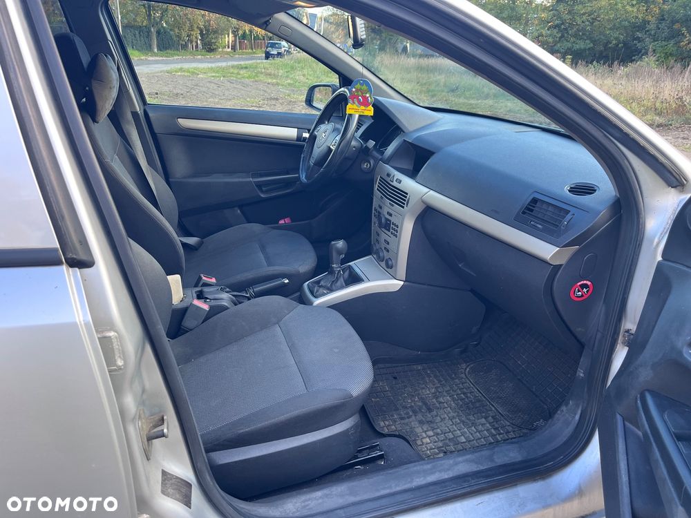 Opel Astra 1.7 CDTI - 15