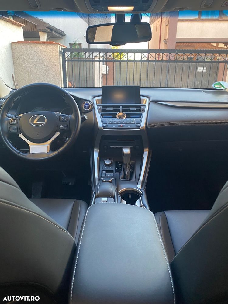 Lexus Seria NX 300h AWD Executive Plus - 18