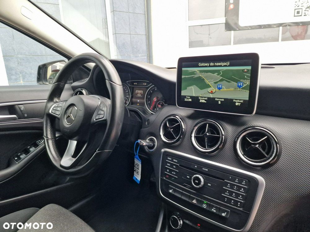 Mercedes-Benz Klasa A 180 Style - 27