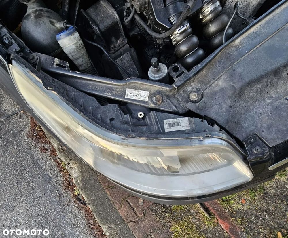 Lampa przednia / przód prawa lewa / Citroen C4 - 3